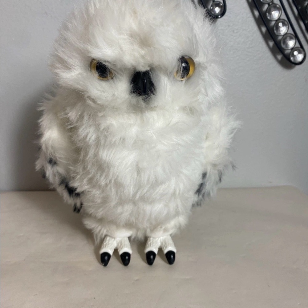 Wizarding Harry Potter Enchanting Hedwig White Plush interactive Owl Toy